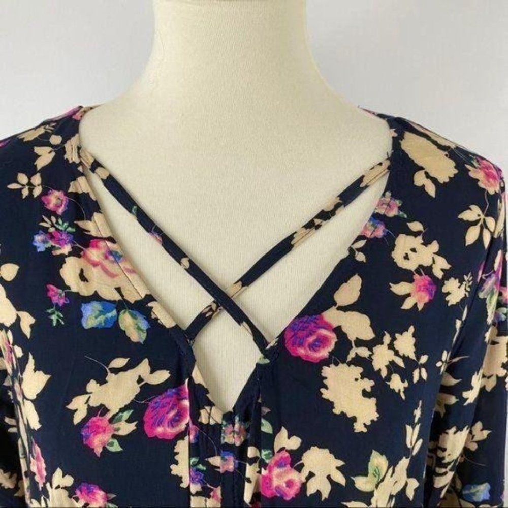 Umgee Navy Floral Dress Flowy V Neck 3/4 Sleeve LG - Picture 2 of 4